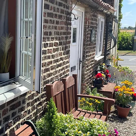 Hayloft Sleep 2 Next To Fox Covert Pub 3*